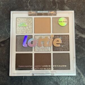 Lottie 9-Piece Eyeshadow Palette - Glitter and Neutral Tones
